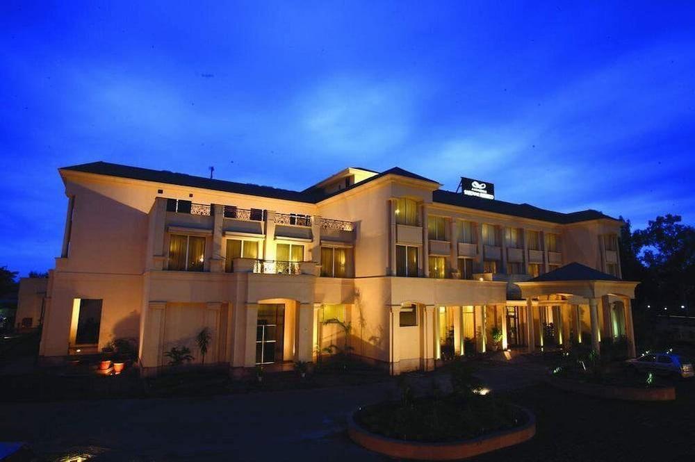 Ambrosia Sarovar Portico Haridwār Extérieur photo