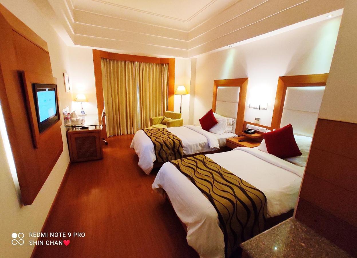 Ambrosia Sarovar Portico Haridwār Extérieur photo