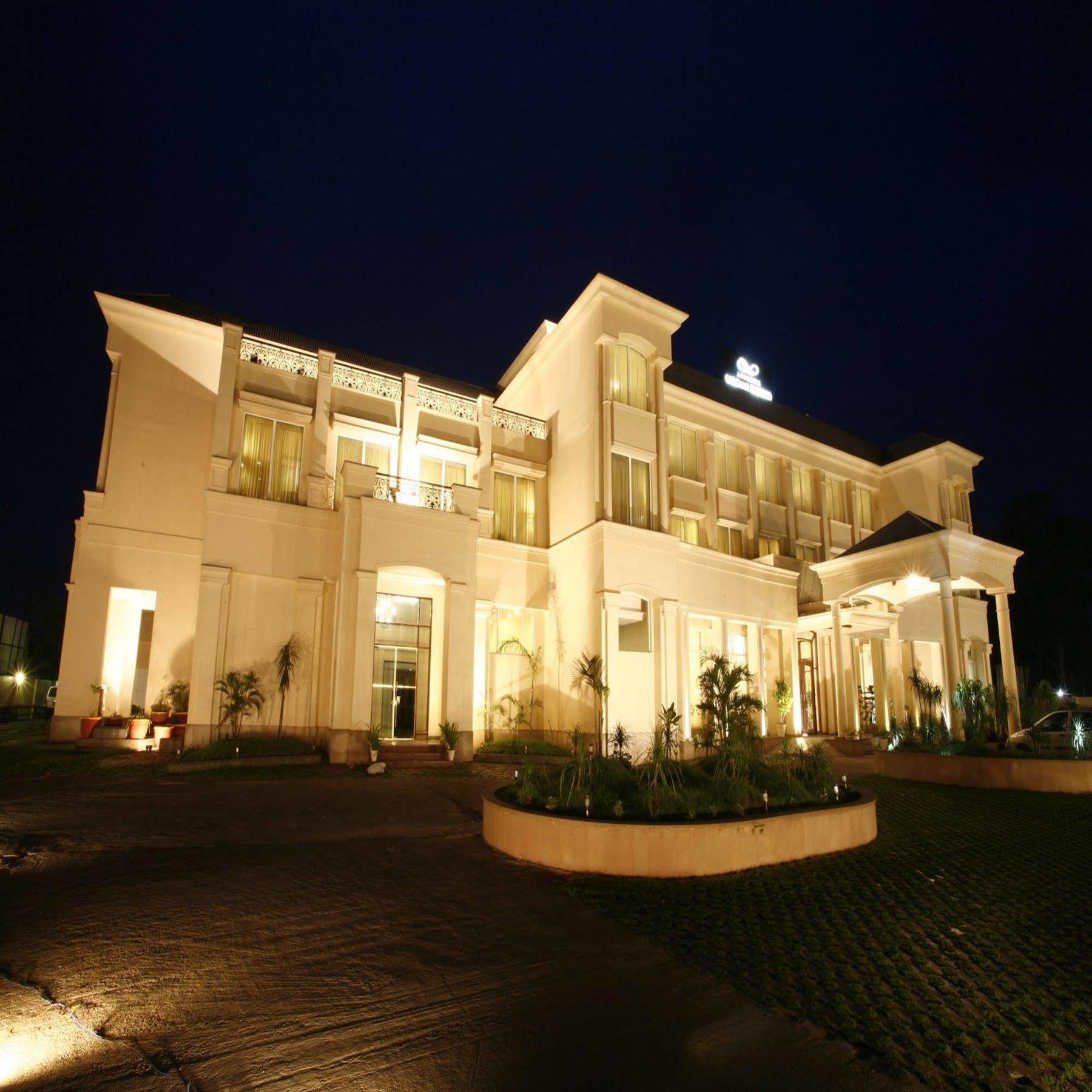 Ambrosia Sarovar Portico Haridwār Extérieur photo